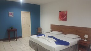 Tweepersoonskamer | Gratis extra bedden, gratis wifi, beddengoed