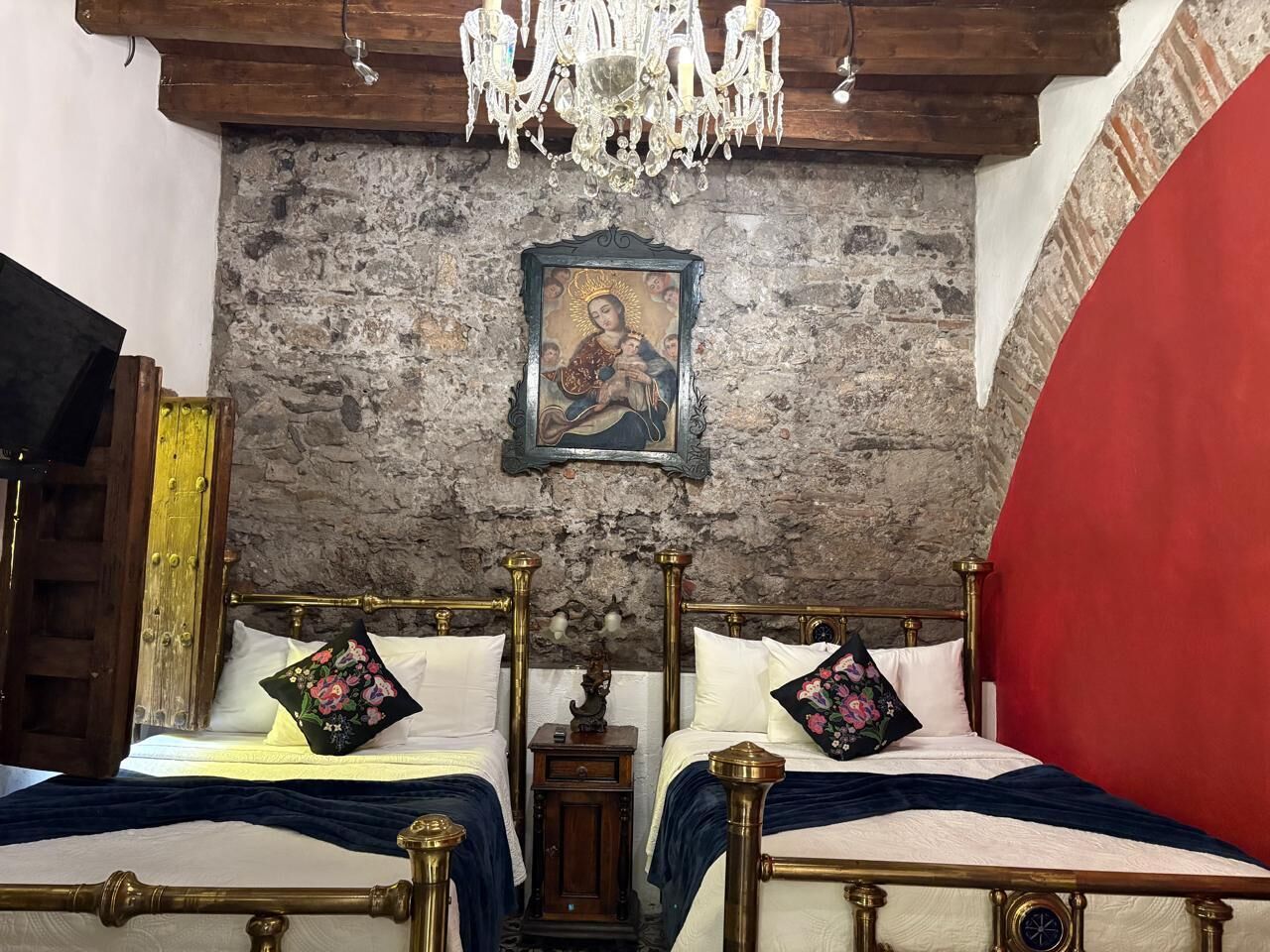 Los Lavaderos | Egyptian cotton sheets, down comforters, in-room safe, blackout drapes