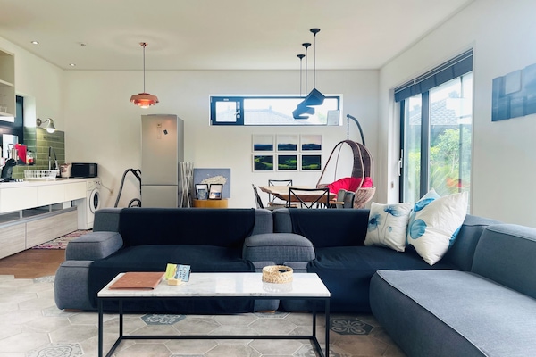 Villa, 2 Bedrooms (Mendorong) | Living area | Flat-screen TV