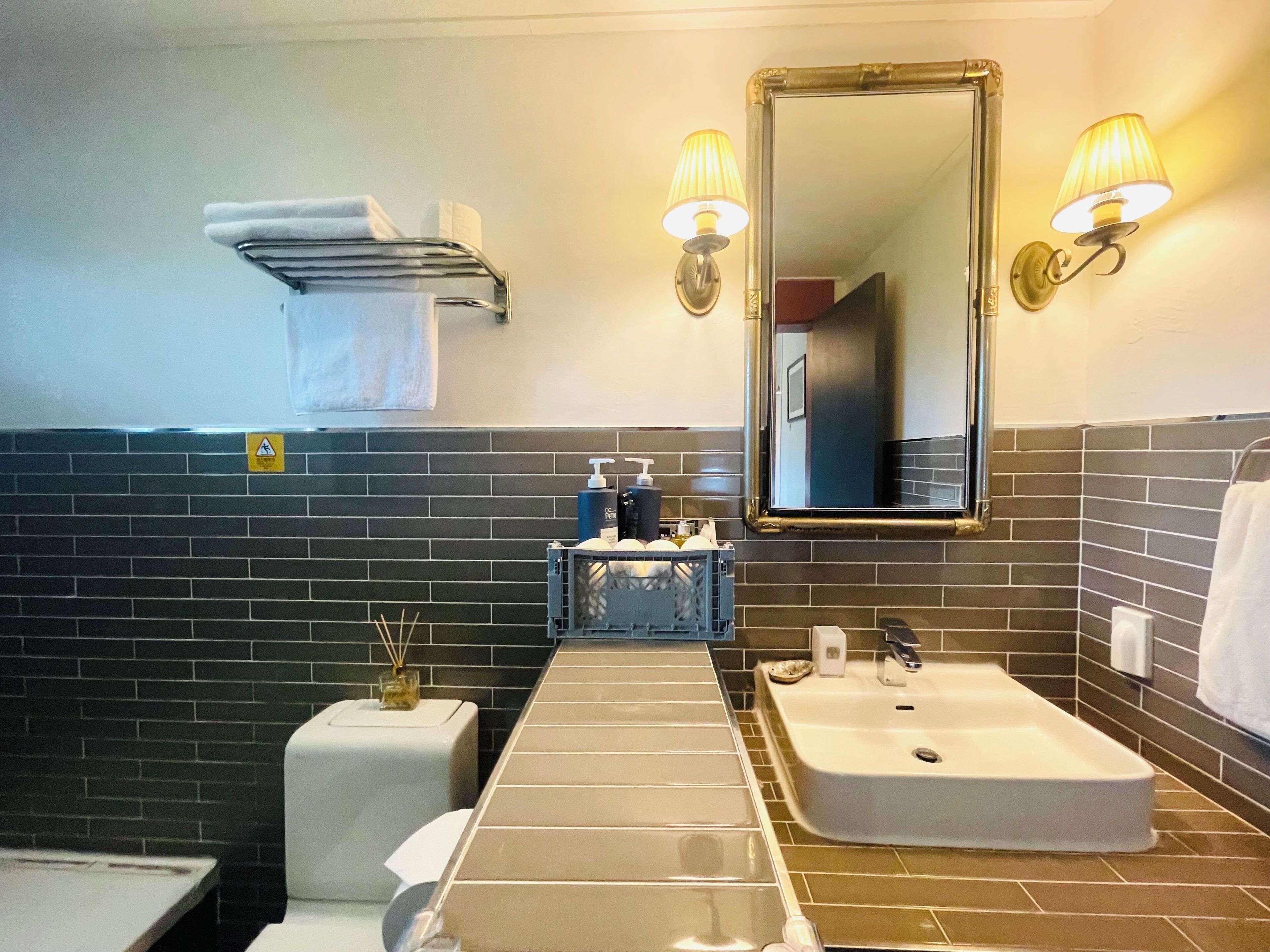 Villa, 2 Bedrooms (Dolkorom) | Bathroom | Combined shower/tub, free toiletries, hair dryer, slippers