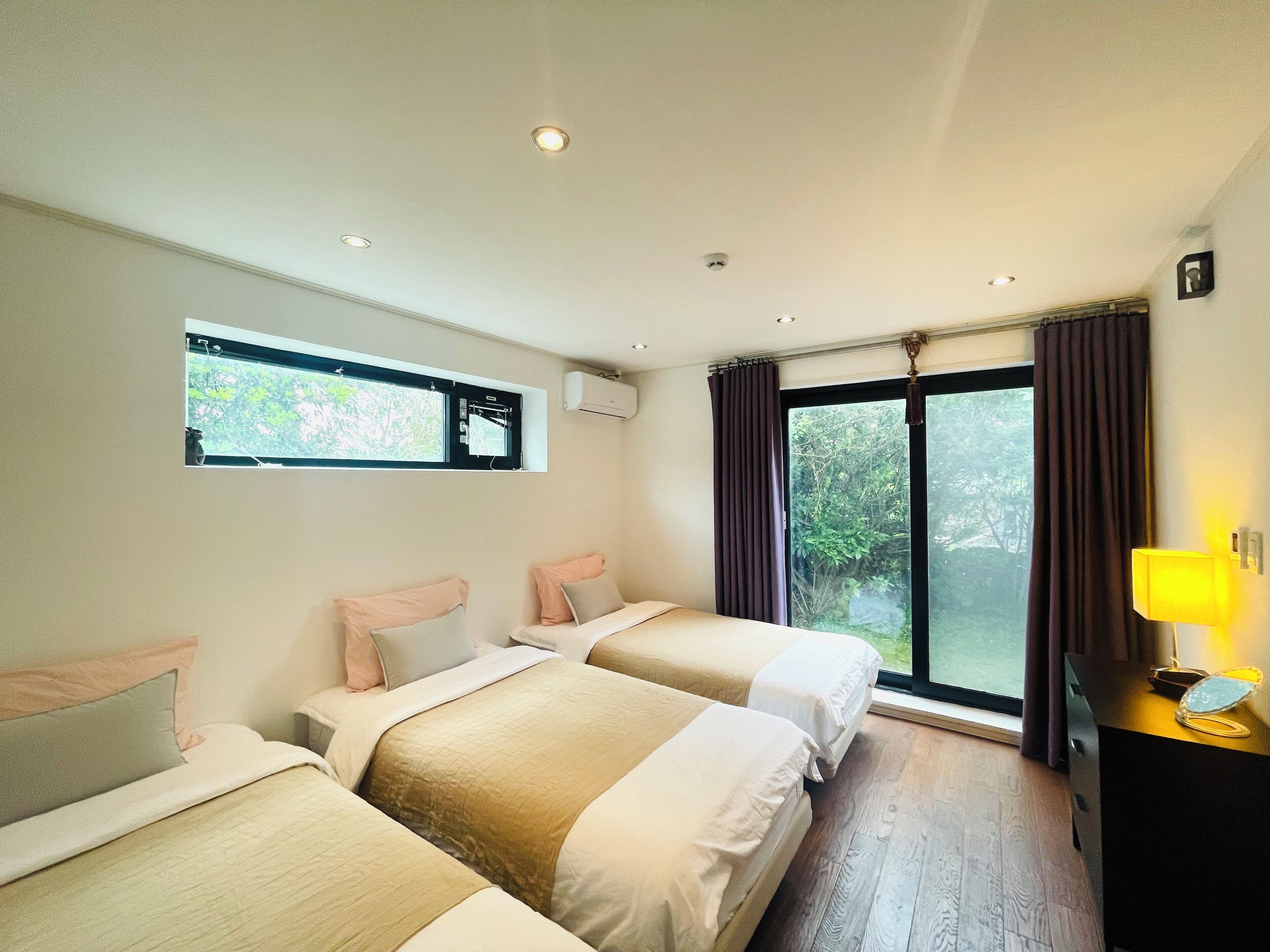 Villa, 2 Bedrooms (Mendorong) | Free WiFi, bed sheets