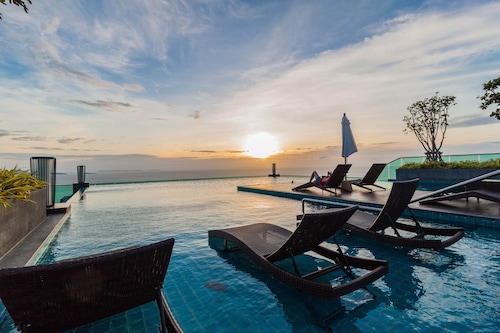 Wongamat Tower by Pattaya Sunny Rentals