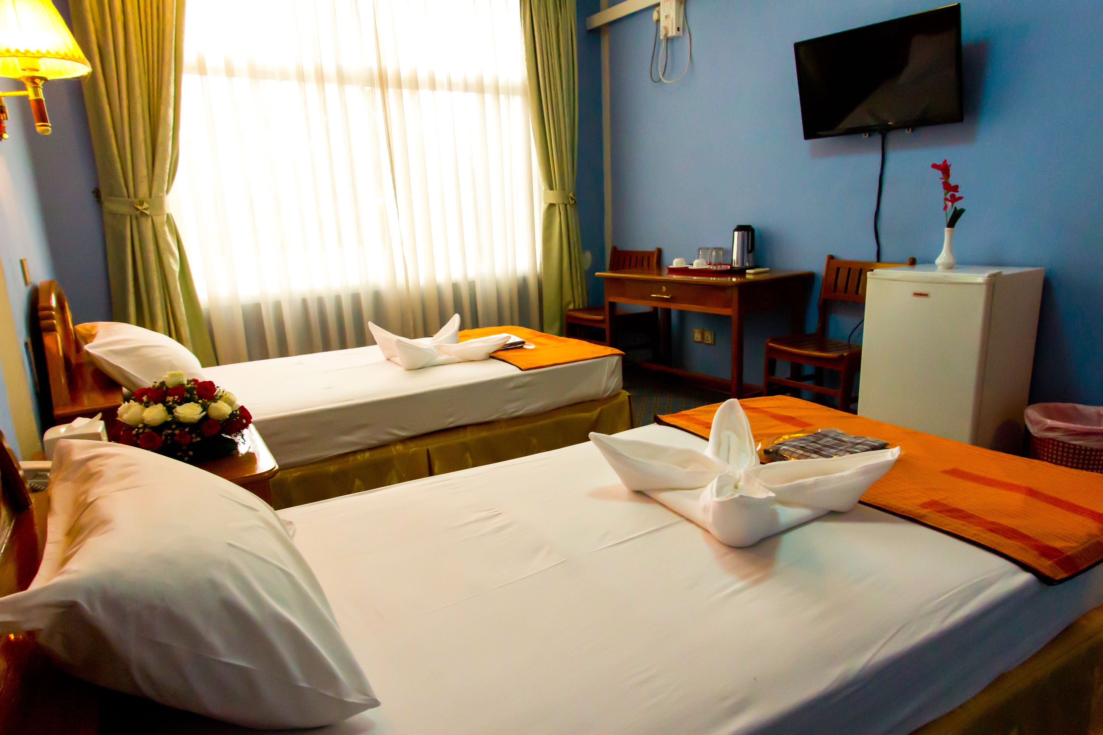 thai massages, facials, reflexology, 20 treatment rooms