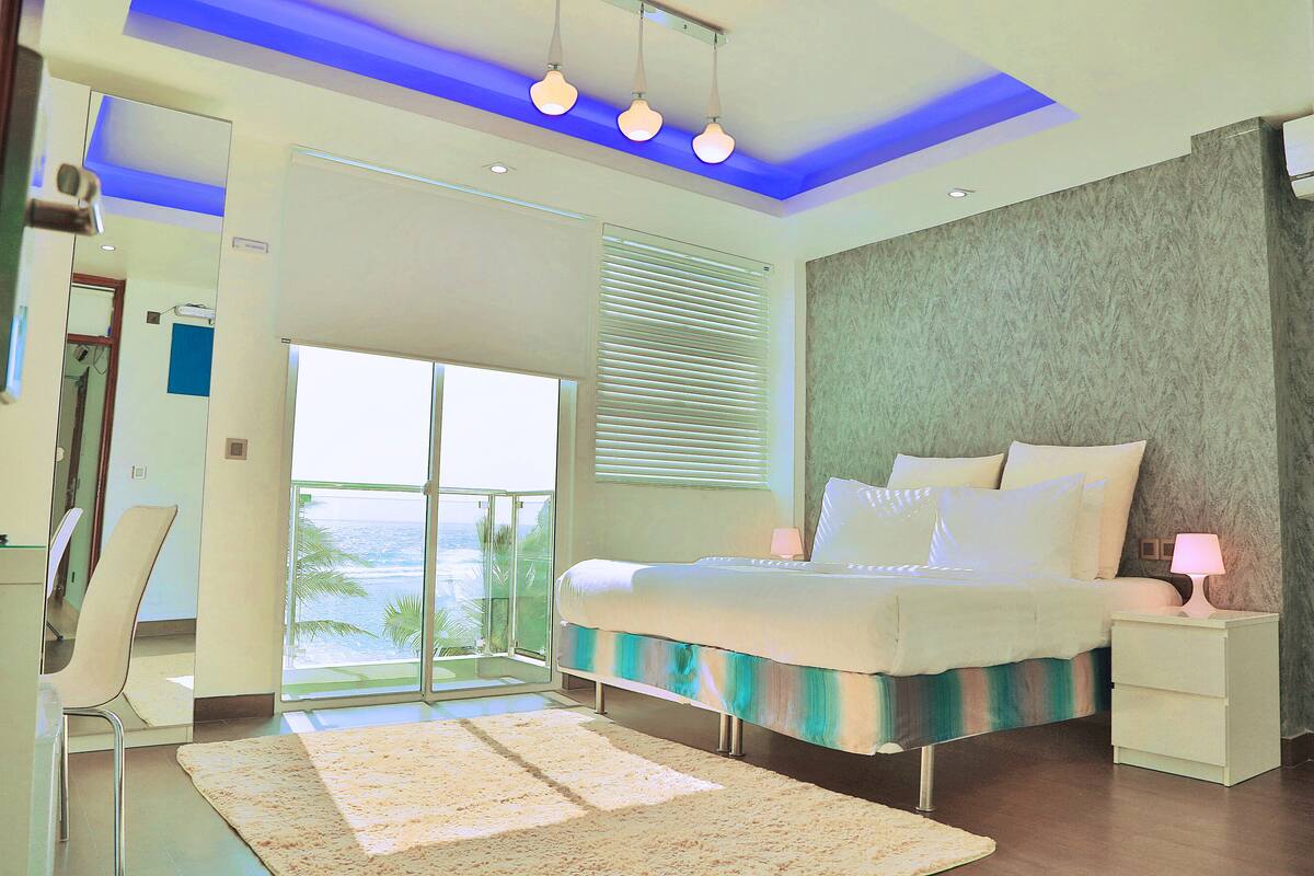 1 quarto, roupas de cama premium, frigobar, cofres nos quartos