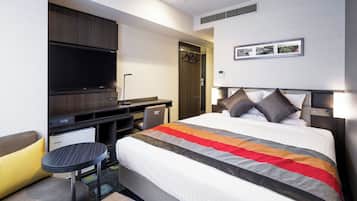 Caja de seguridad en la habitación y escritorio