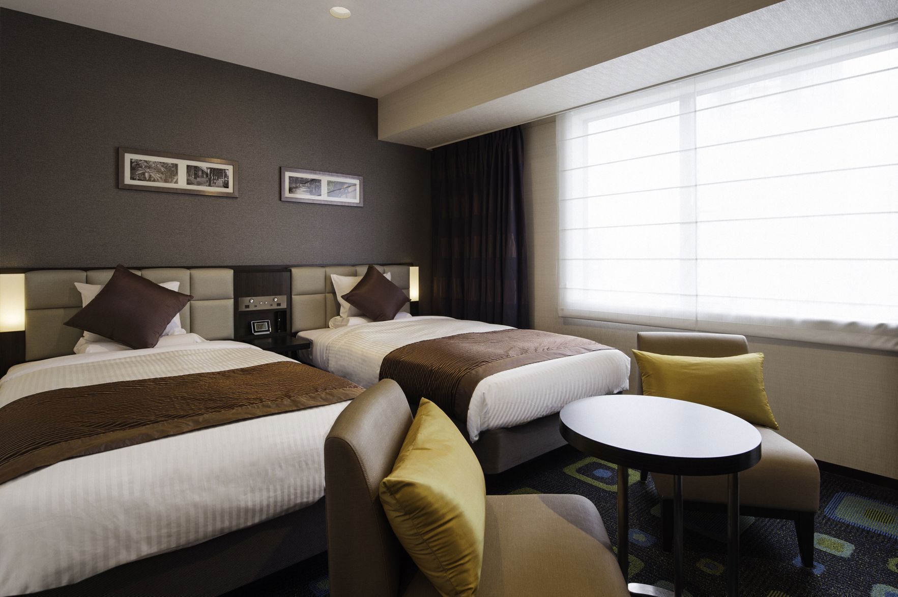 In-room safe, desk, laptop workspace, iron/ironing board