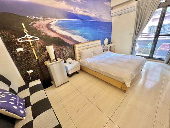 Comfort Double Room with Balcony | Individually decorated, individually furnished, desk, blackout drapes