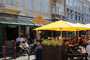 Terrace/patio - Stadshotel De Klok (Breda)
