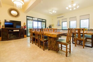 Desayuno buffet incluido todos los días 