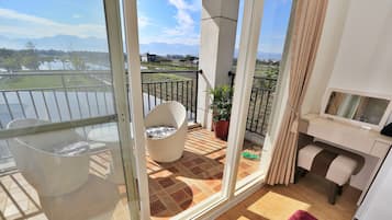 Grand Quadruple Room | Balcony