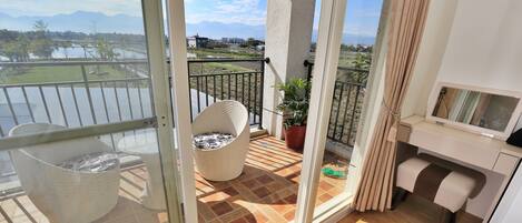 Grand Quadruple Room | Balcony