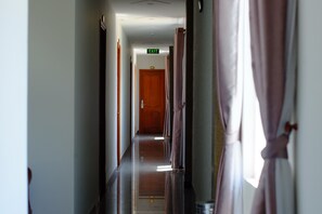 Porch - Thanh Hoang Chau Hotel (Da Nang)