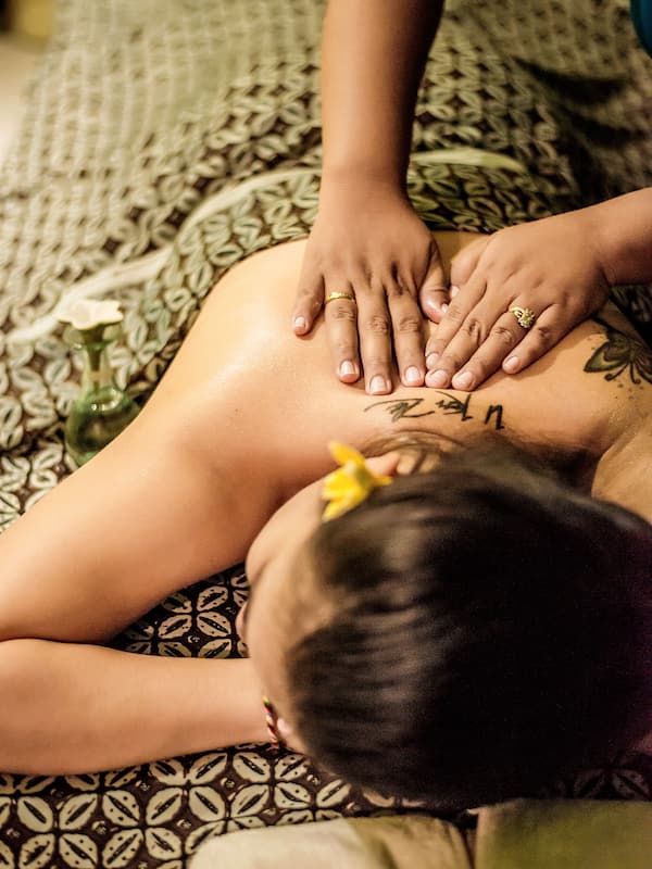 Salas de tratamiento para parejas y tratamientos corporales