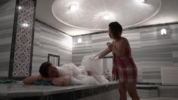 Couples treatment rooms, Turkish bath, body treatments, hydrotherapy