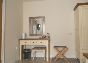 Room amenity - Lumb Farm Country Club (Ripley)