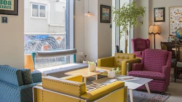 Lounge lobi