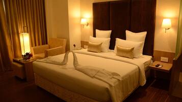 In-room safe, desk, blackout curtains, soundproofing