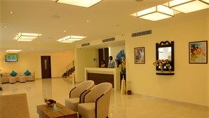 Lobby sitting area - Blu Iris (Chennai)