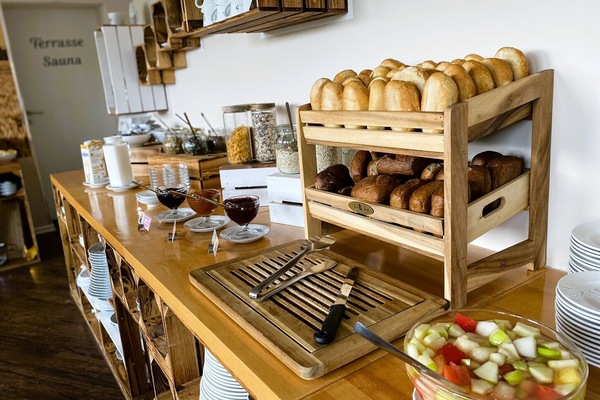 Daily buffet breakfast for a fee