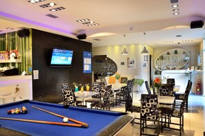 Billiards - Akatos Hotel (Chania)