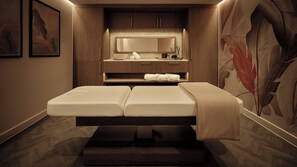 Spa - Hotel Indigo Torquay by IHG (Torquay)