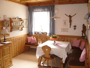 Restaurant - Pension Weihergut (Cermes)