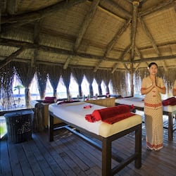 Sauna, steam room, Turkish bath/hammam, body treatments, aromatherapy