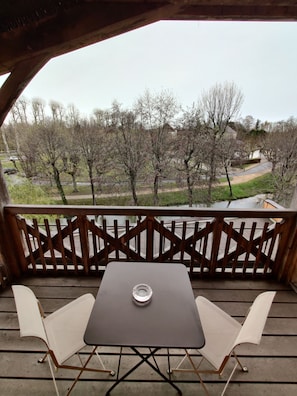 Superior Room, River View | View from room