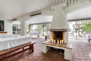 Outdoor dining - Hotel Ullinge, Sure Hotel Collection by Best Western (Eksjo)