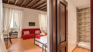 1 Schlafzimmer, Zimmersafe, Schreibtisch, kostenloses WLAN