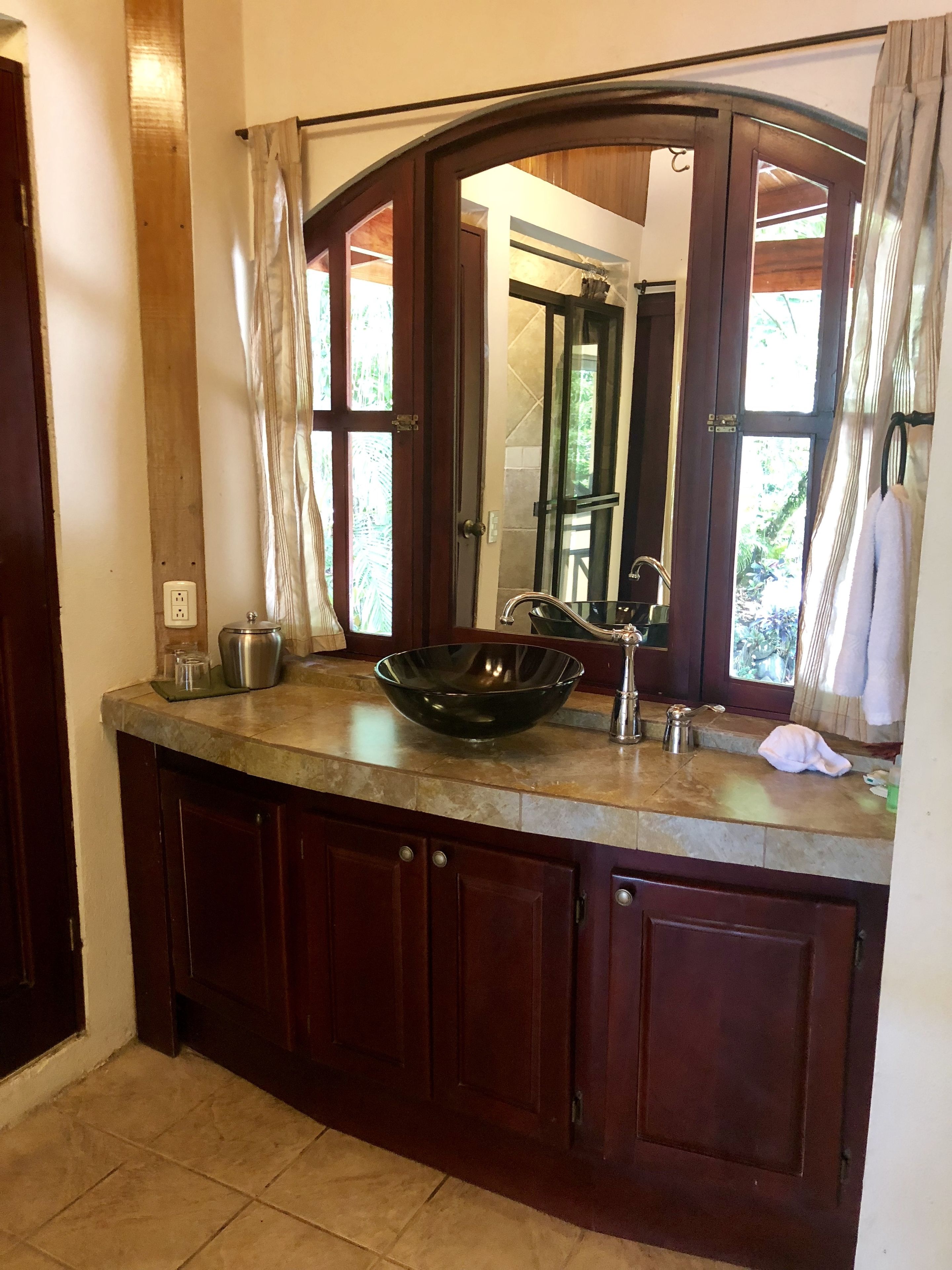 standard double room, 1 queen bed | 1 bedroom, in-room safe, free wifi, bed sheets