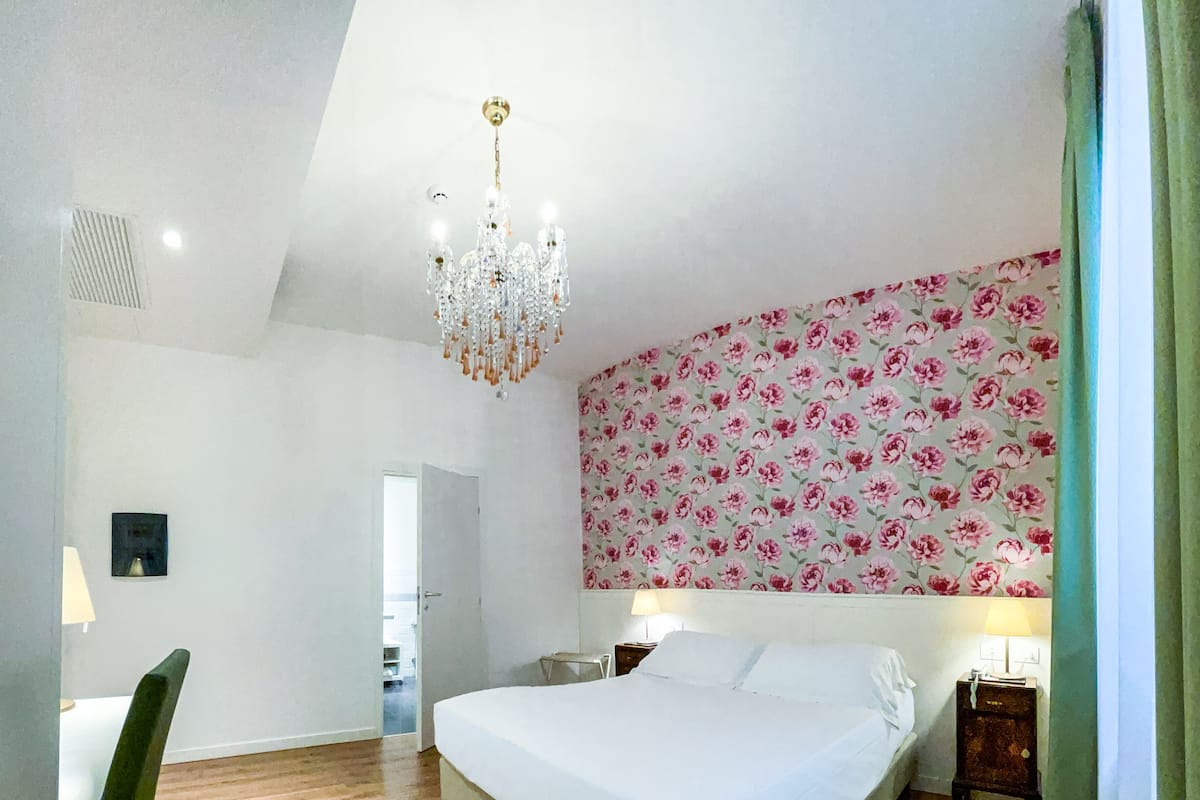 Basic Double Room, 1 Double Bed, Accessible, Ground Floor | 1 bedroom, premium bedding, down comforters, pillowtop beds