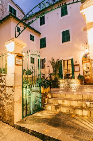 Entrada de la propiedad