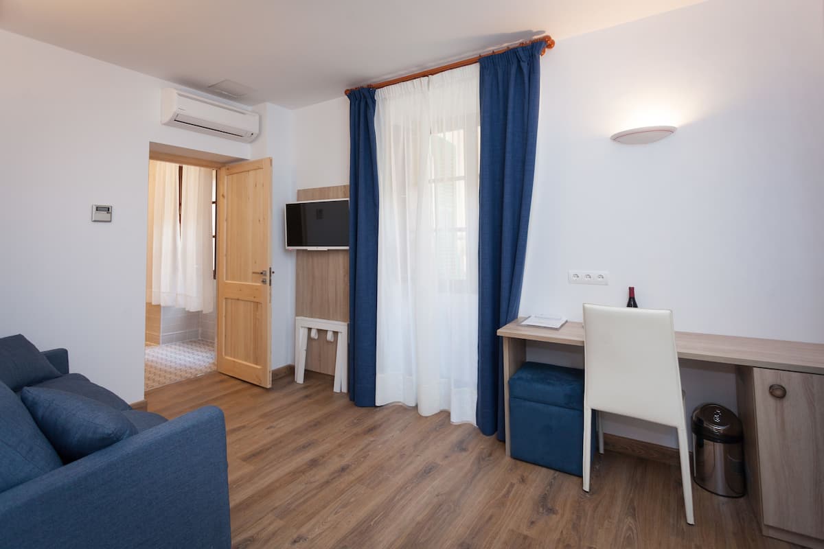 junior suite | 1 bedroom, minibar, in-room safe, individually decorated