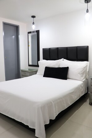 Basic Apartment, 1 Bedroom (koral 102) | 3 bedrooms, premium bedding, individually decorated