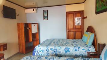 In-room safe, free WiFi, wheelchair access