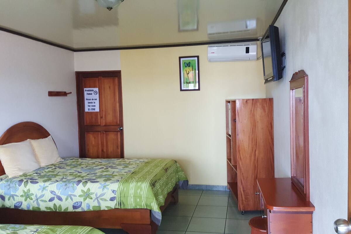 Basic Double Room | In-room safe, free WiFi