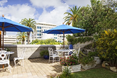 Terraza o patio. The Oxford House