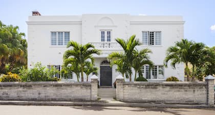 The Oxford House
