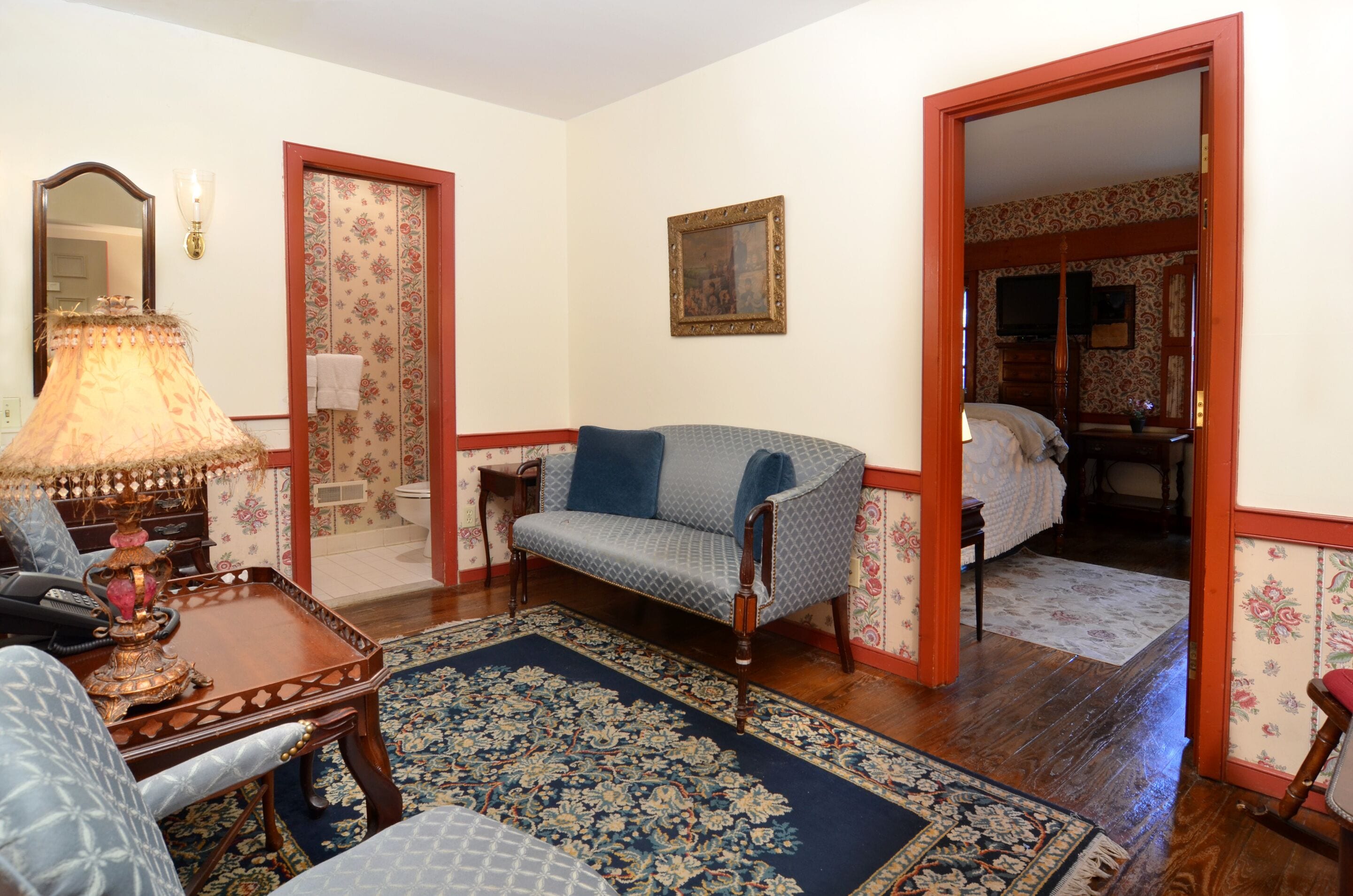 Deluxe Double Room, Private Bathroom (Lincoln)