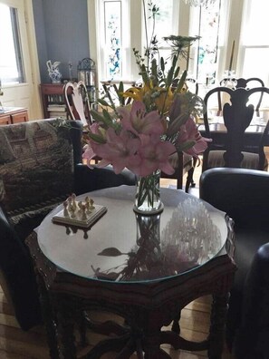 Sala de estar en el lobby