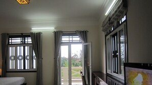 Minibar, desk, WiFi (free) - Sea Star Homestay (Hoi An)
