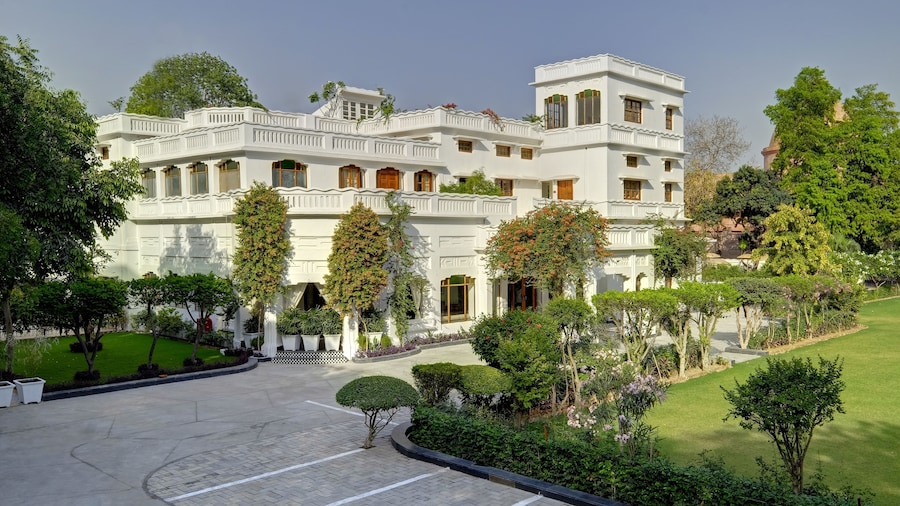 Saraca Hotel Lucknow