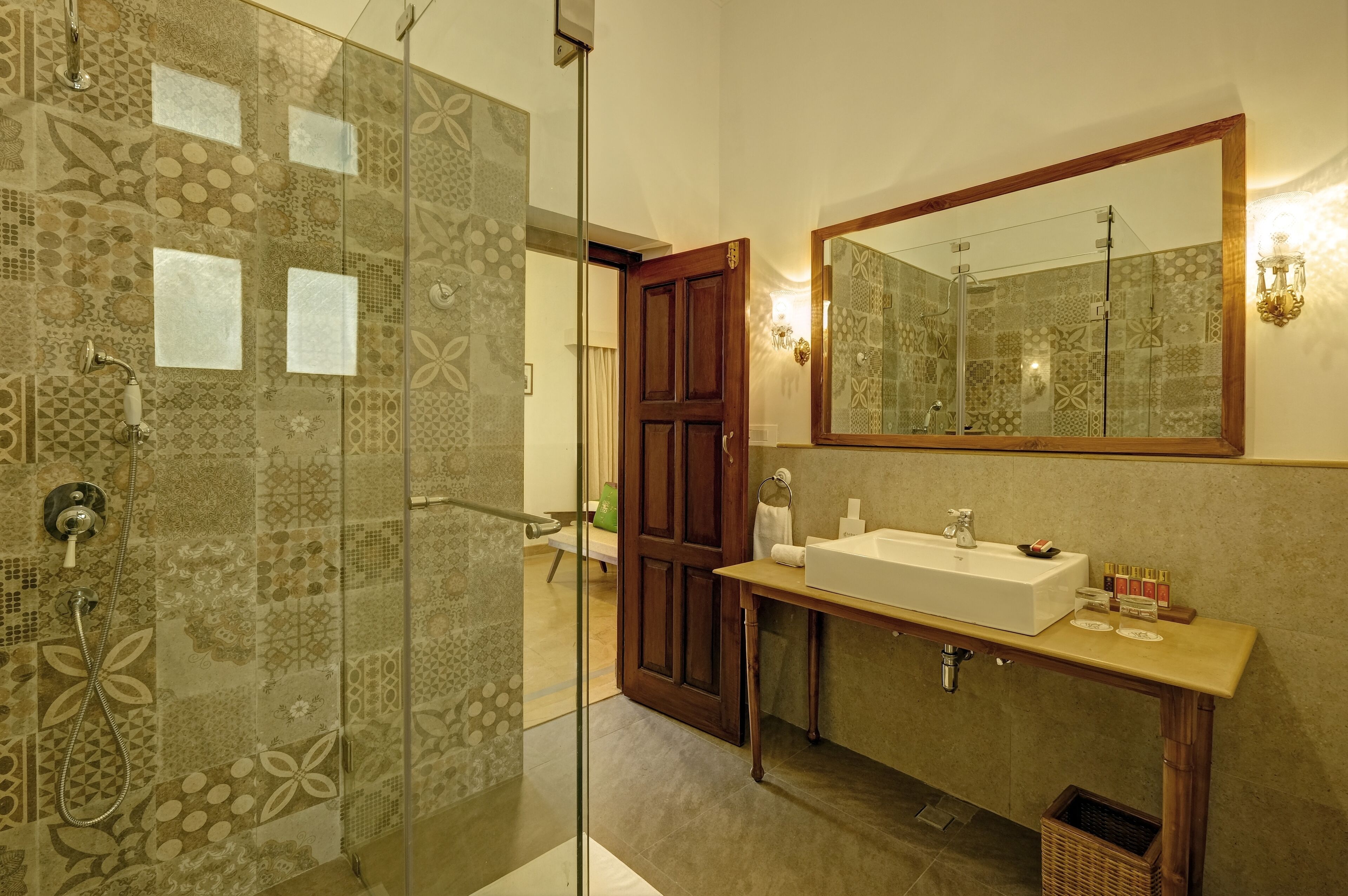 Photo - Saraca Hotel Lucknow