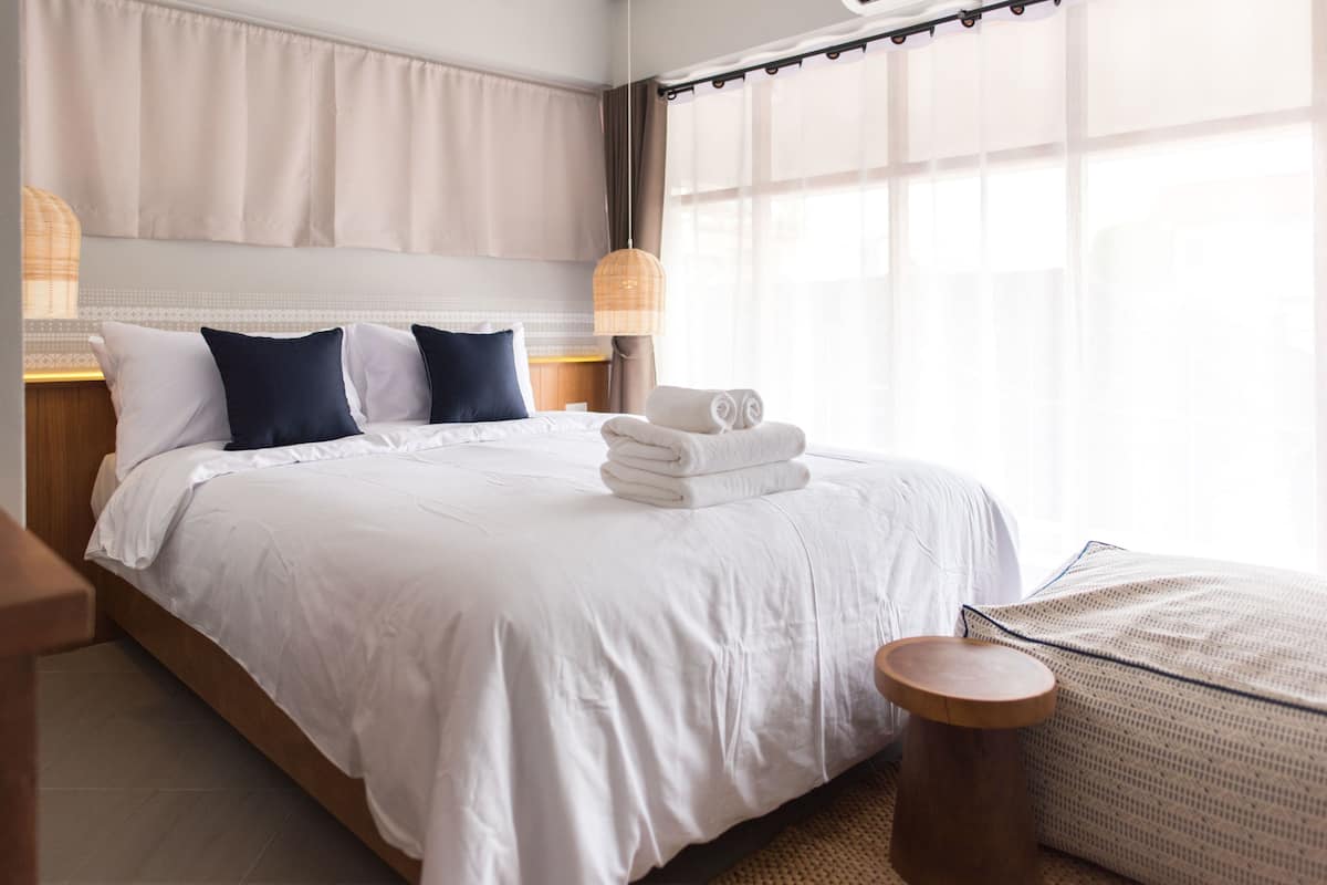 Superior room type B with Balcony | Minibar, brankas, tempat tidur lipat/tambahan, dan Wi-Fi gratis