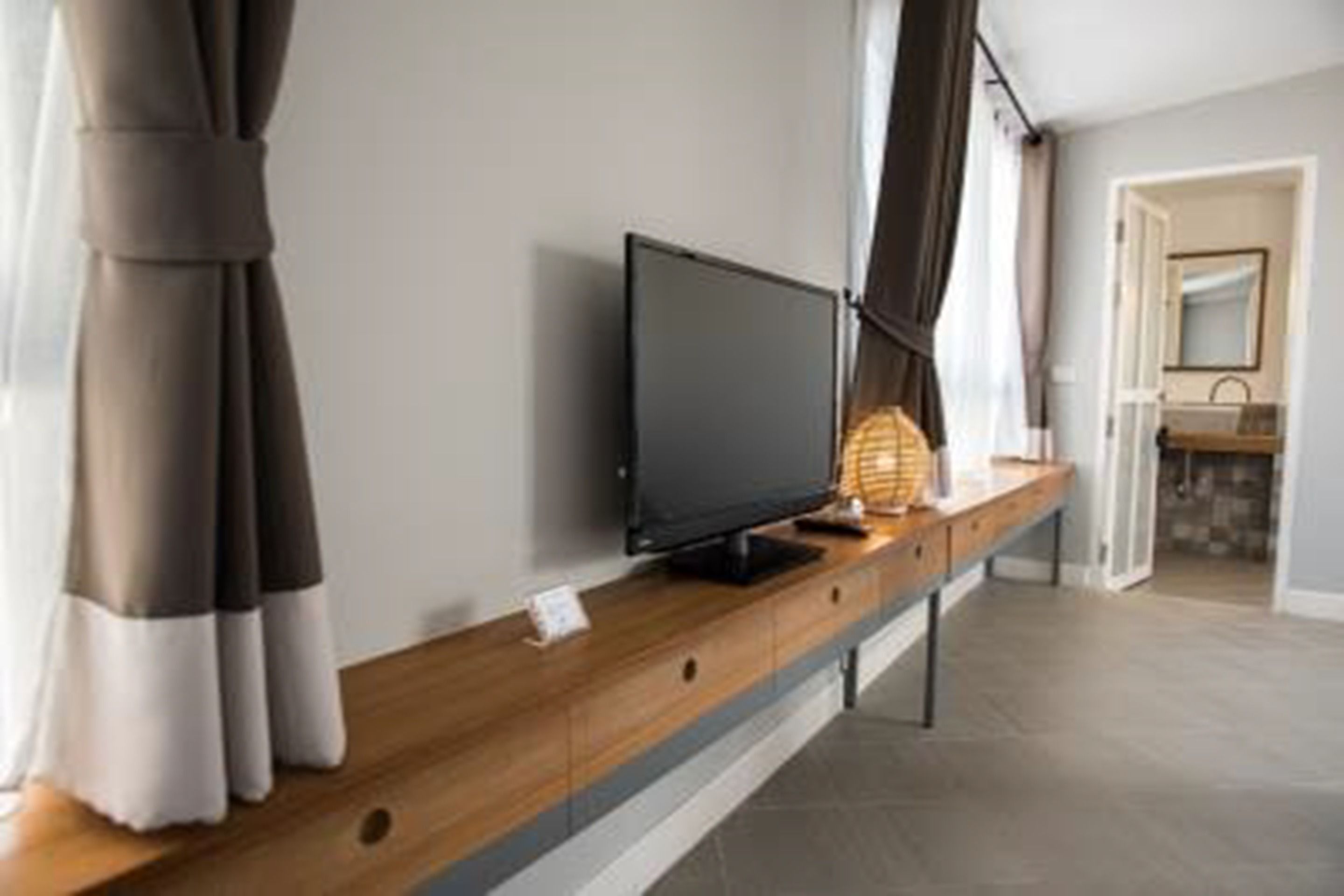 deluxe double room | room amenity