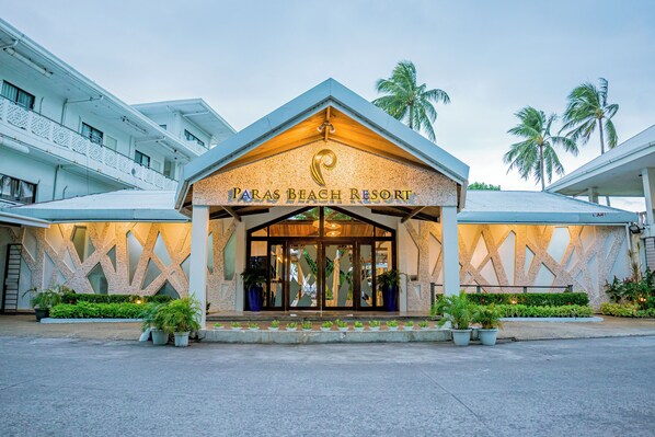 Front of property - Paras Beach Resort (Mambajao)