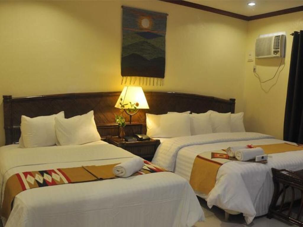 In-room safe, desk, rollaway beds, free WiFi