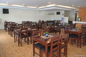 Breakfast served - Columbus Plaza Hotel (General Santos)