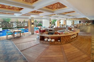 Daily buffet breakfast (IDR 250000 per person)